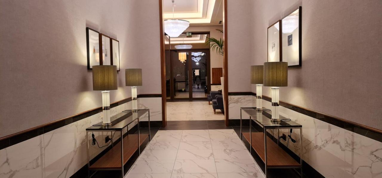 Porto Montenegro Luxurious Elena 蒂瓦特 外观 照片