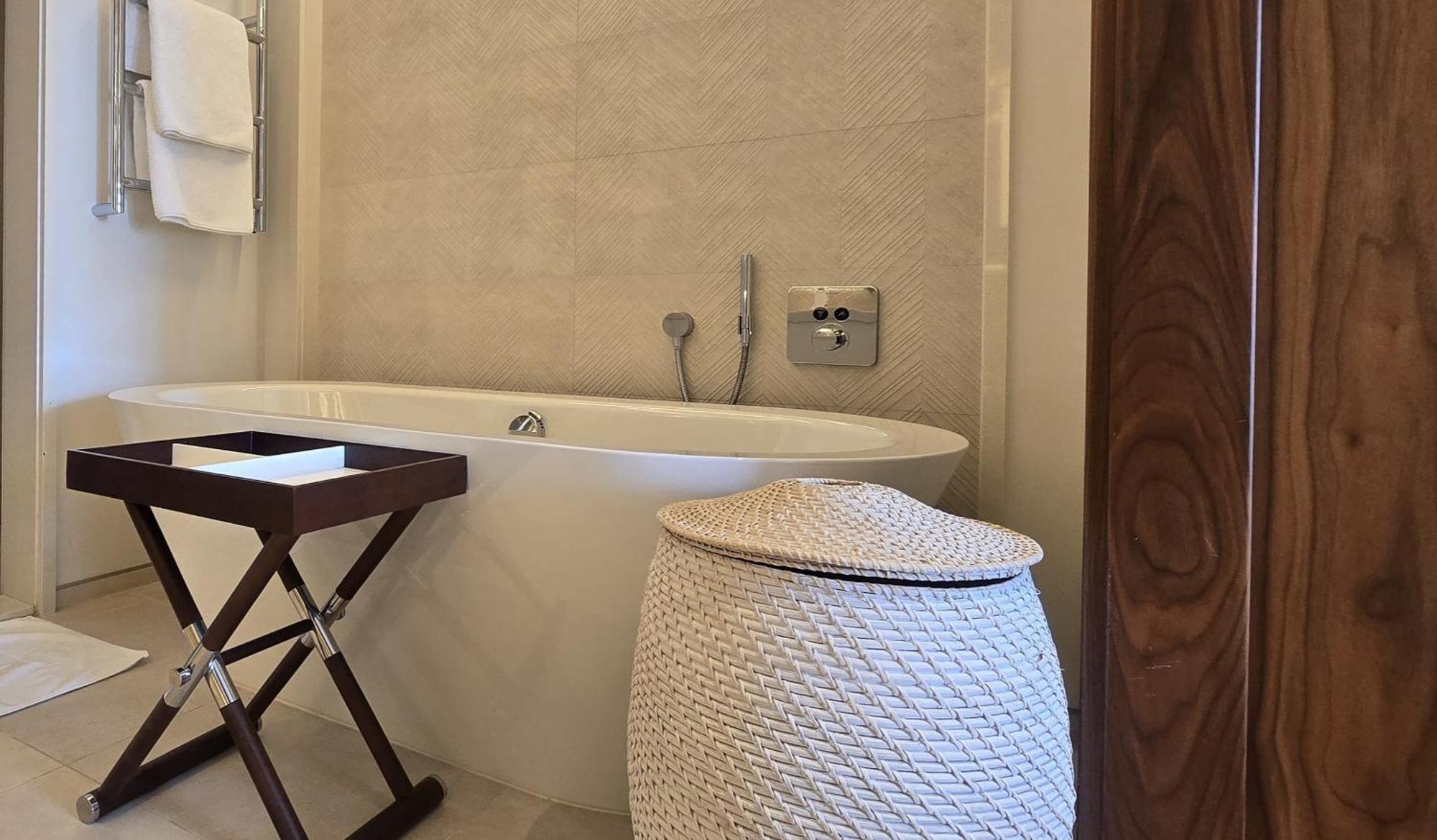 Porto Montenegro Luxurious Elena 蒂瓦特 外观 照片